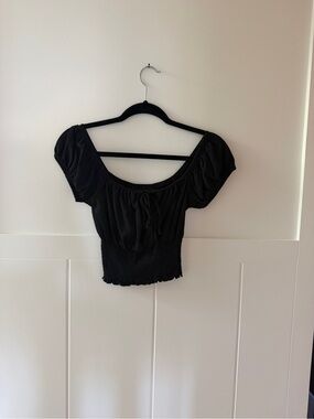 New Look Black Peasant-Style Crop Top